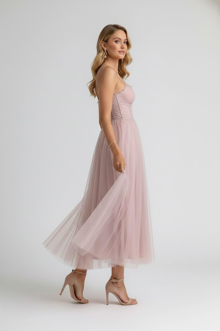 Women's Tulle Dress with Sweetheart Neckline